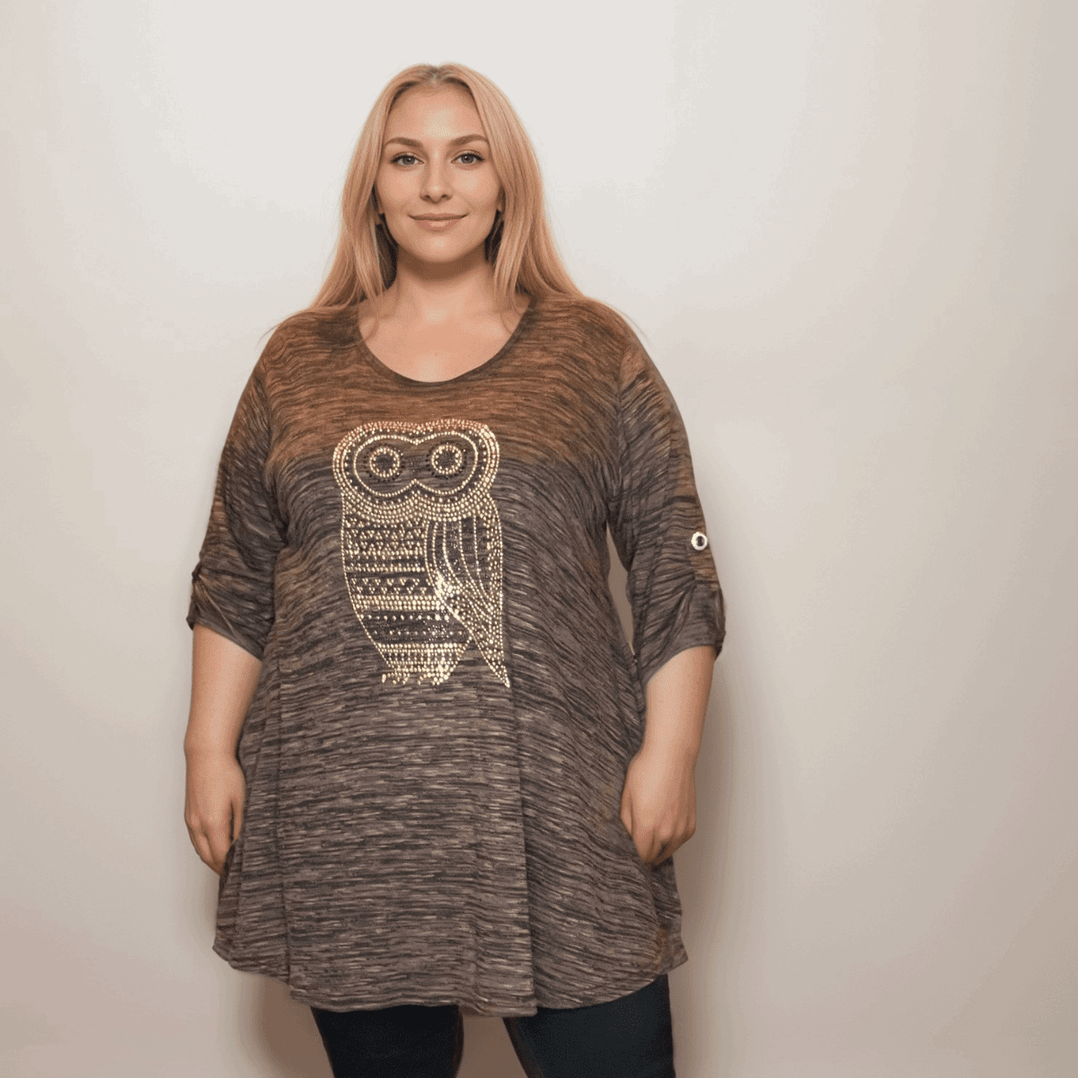 BUTTON SLEEVE SWING TOP WITH STUDDED OWL - FullFab