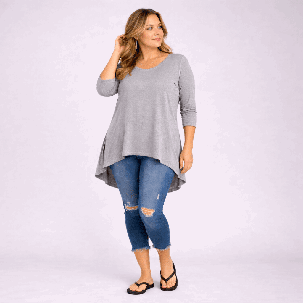 Plain 3/4 Sleeve Dipped Hem Top - FullFab