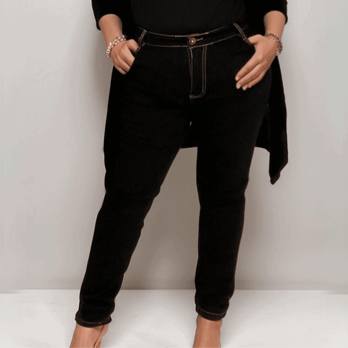 ROCKTHOSECURVES BLACK STRAIGHT CUT STRETCH JEANS - FullFab