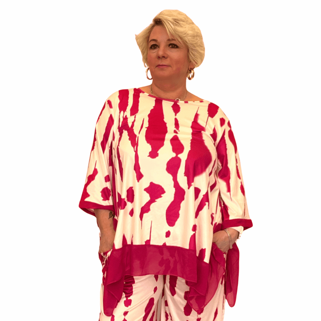 ROCKTHOSECURVES SPLASH EFFECT 3/4 SLEEVE TOP WITH CHIFFON HANKY HEM - FullFab
